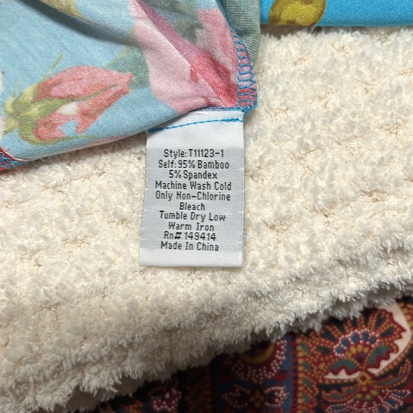 New Johnny was pink rose relaxed tee Xl - Picture 4 of 5